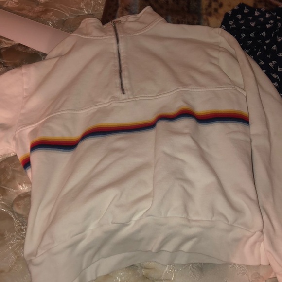 Brandy Melville Sweaters - Half zipped Brandi hoodie really comfortable !!